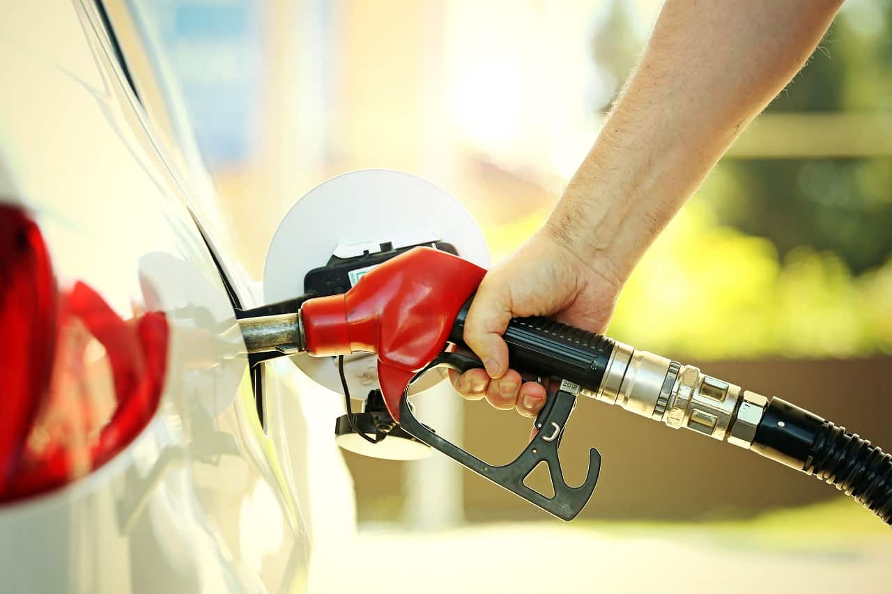 Como calcular a margem de lucro de um posto de gasolina?