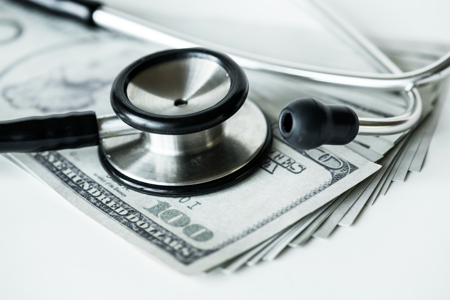 Saúde financeira da clínica médica: a importância do Regime Tributário