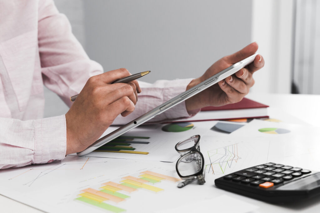 Impacto do Simples Nacional com IBS e CBS: competitividade e atenção ao regime híbrido